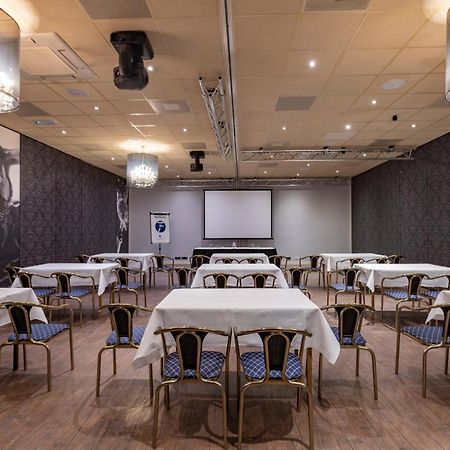 Fletcher Hotel - Restaurant Хейло Экстерьер фото